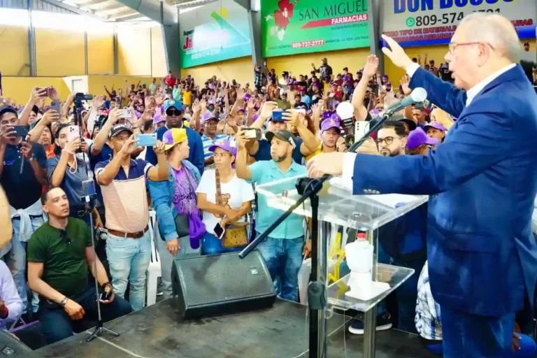 Danilo acusa al Gobierno de desproteger a los arroceros Danilo acusa al Gobierno de desproteger a los arroceros