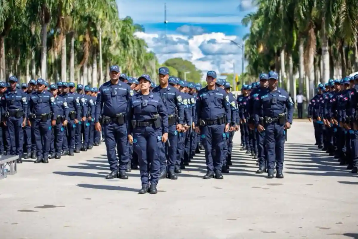 Negro Veras cuestiona la formación de la Policía Nacional Negro Veras cuestiona la formación de la Policía Nacional
