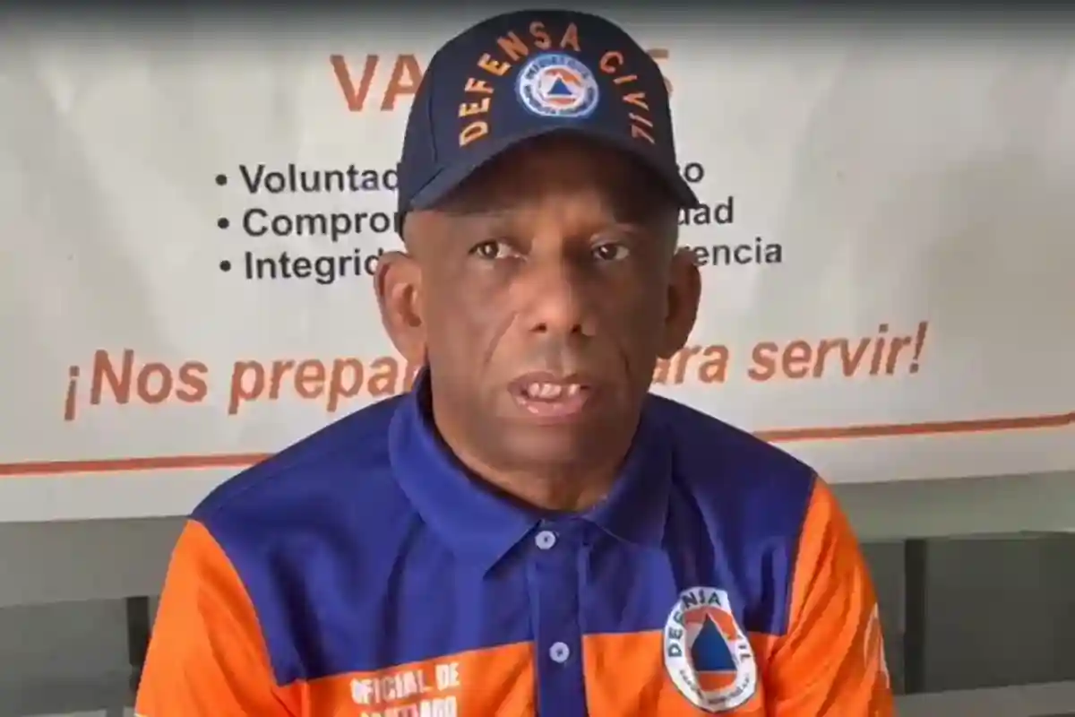 Defensa Civil busca a niña desaparecida en Barrero Defensa Civil busca a niña desaparecida en Barrero