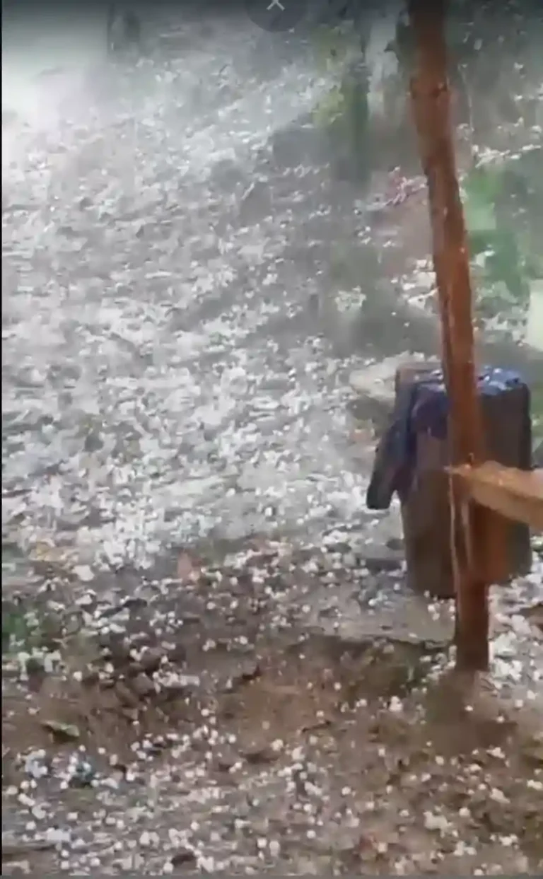 Fuerte granizada en San José de las Matas, Santiago Fuerte granizada en San José de las Matas, Santiago