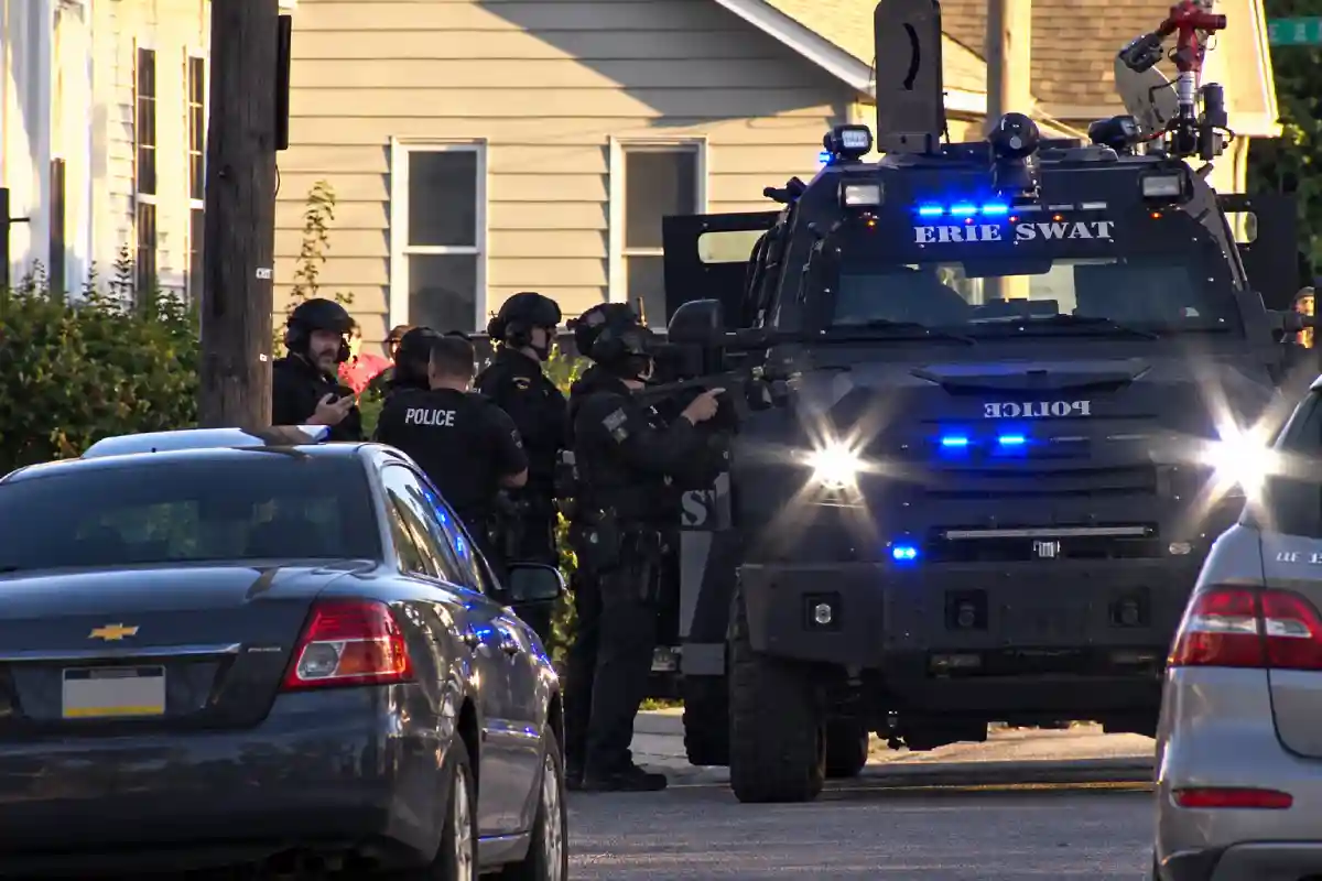 Tiroteo en Pensilvania deja 9 muertos, incluidos 2 niños Tiroteo en Pensilvania deja 9 muertos, incluidos 2 niños