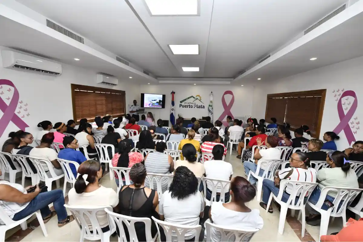 Zona Franca de Puerto Plata ofrece evaluaciones y orientación sobre cáncer de mama Zona Franca de Puerto Plata ofrece evaluaciones y orientación sobre cáncer de mama